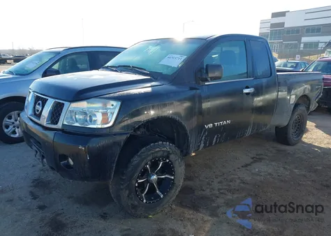 2005 Nissan Titan Xe z USA, uszkodzony, nr VIN 1N6AA06B85N558454